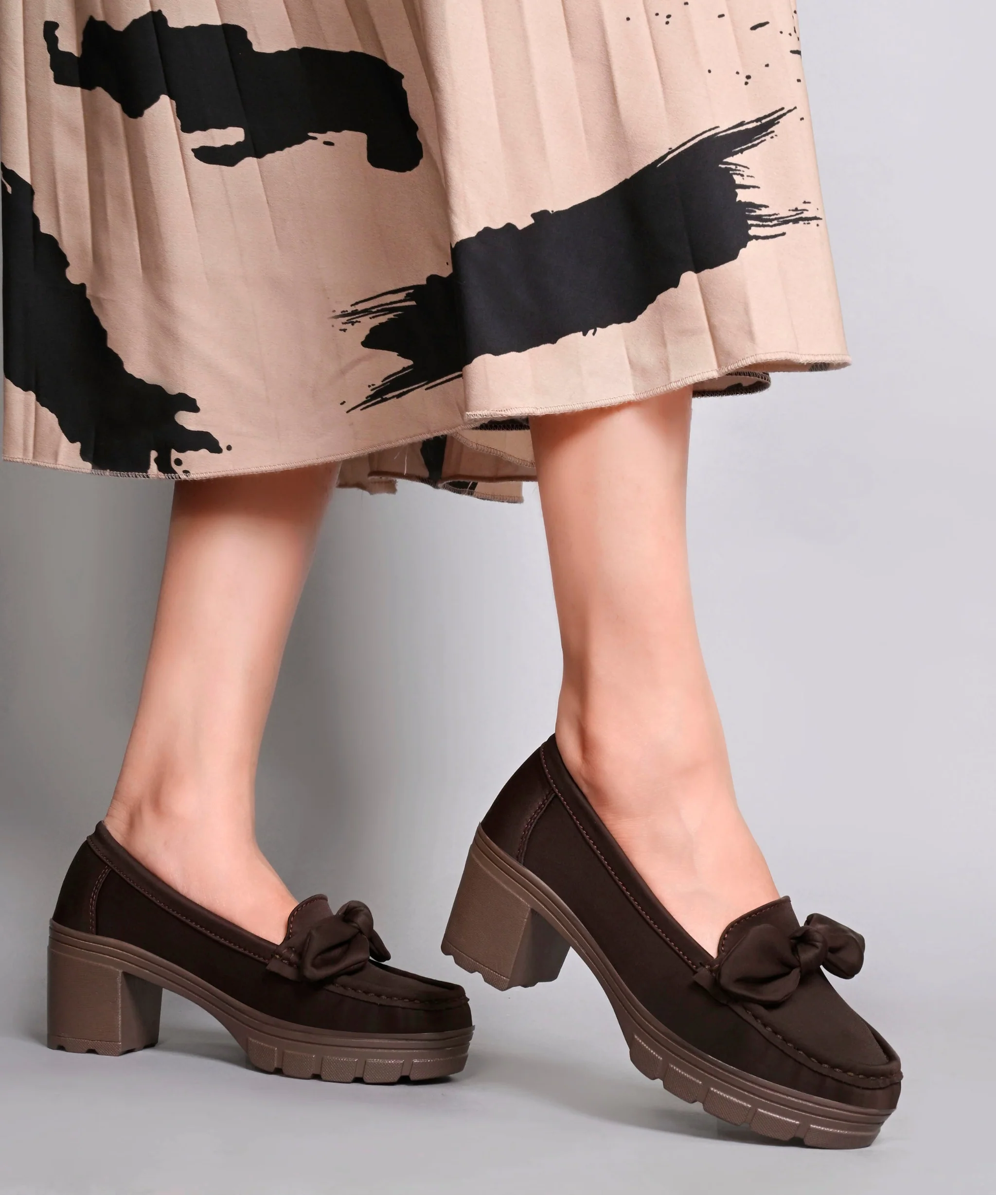 Urban Comfort Bow Loafers - Image 10