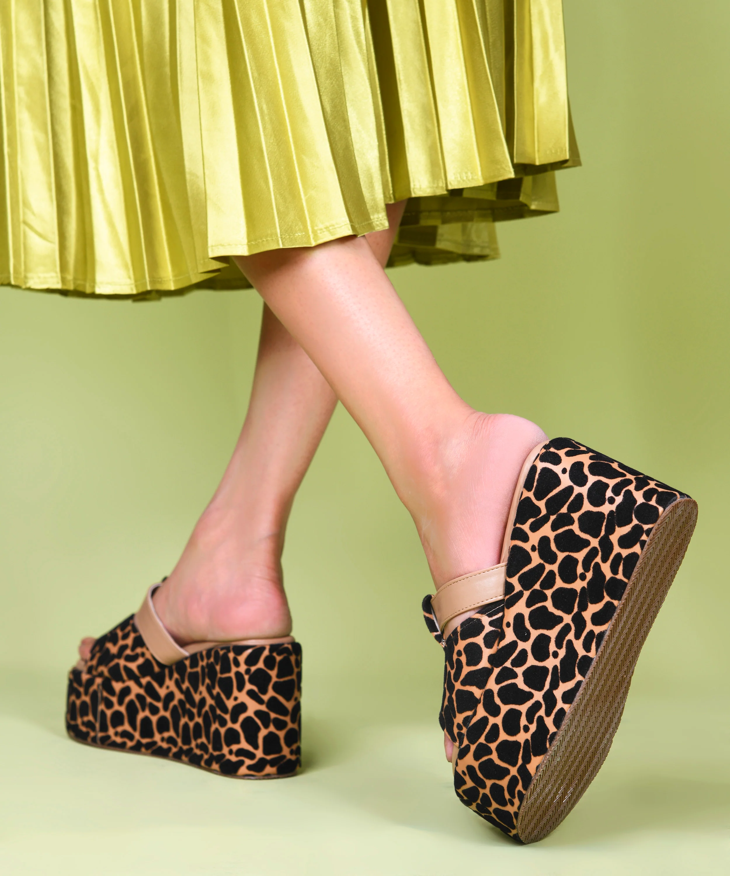 JM Looks Urban Contrast Print Chunky Platforms - Image 9
