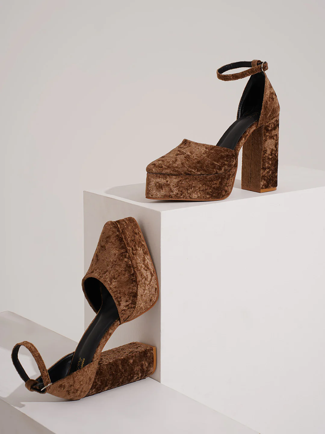 Women Pointed Toe Velvet Platform Block Heels with Ankle Strap - Image 11