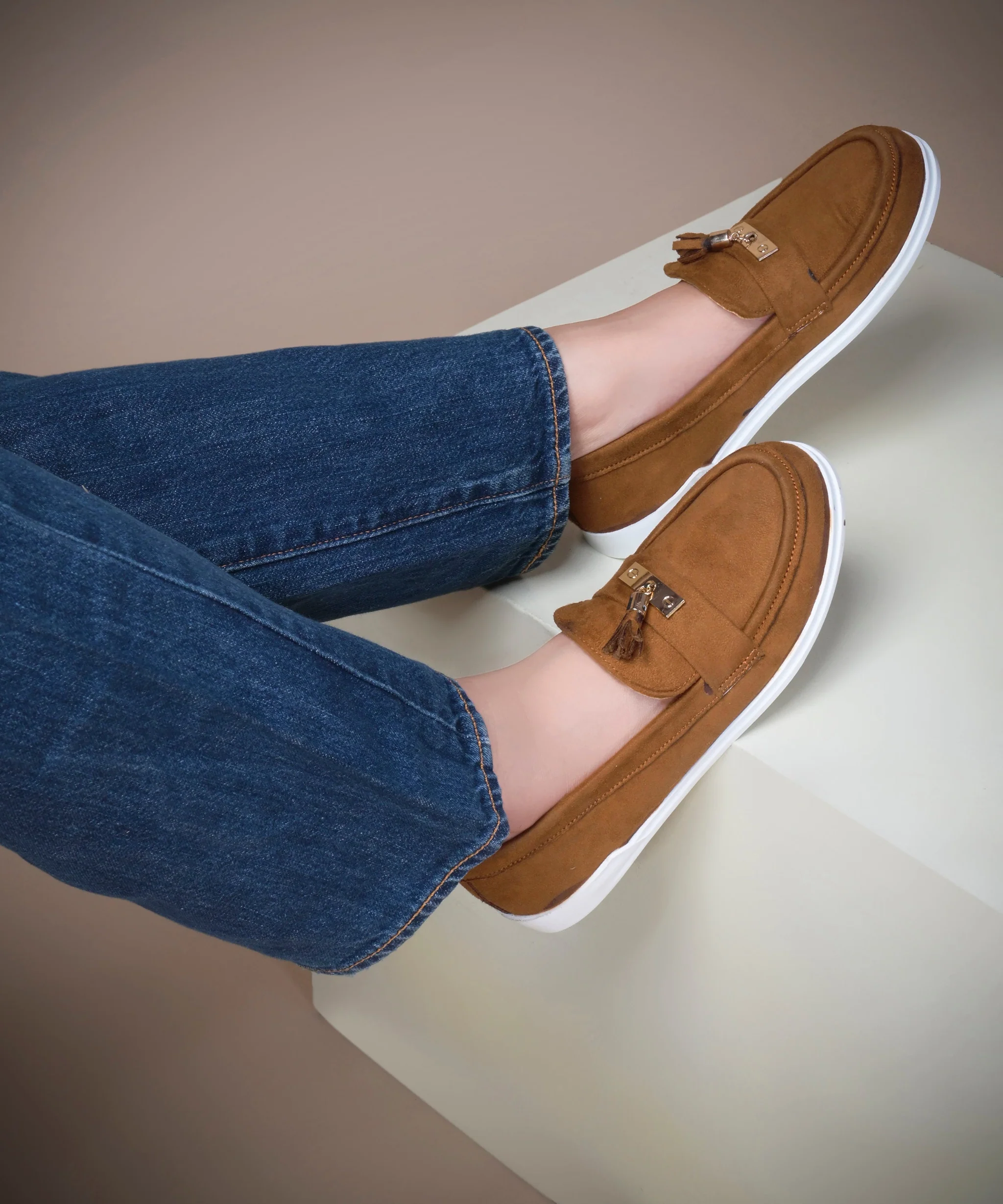 Versatile Casual Flat Style Loafer - Image 16